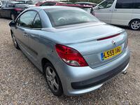 PEUGEOT 207 CC